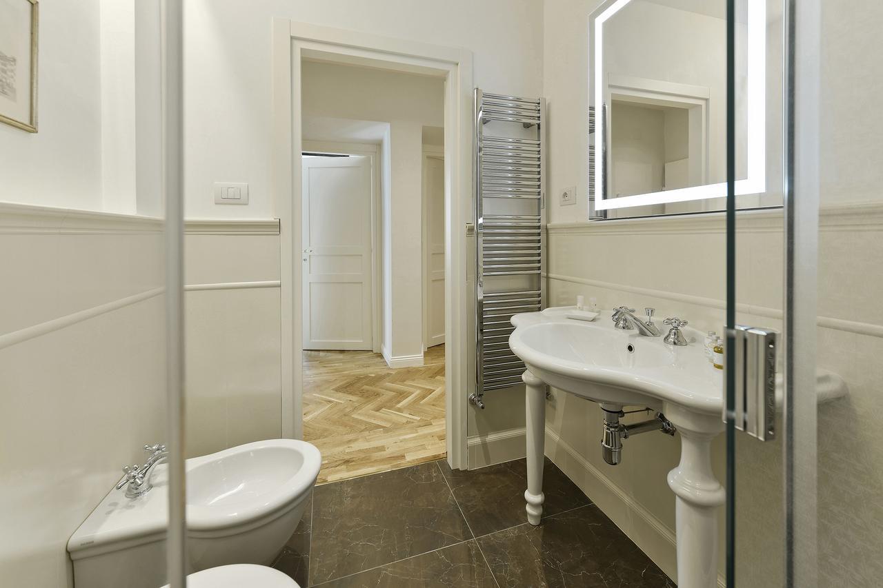 Apartments Florence - In Duomo Екстер'єр фото