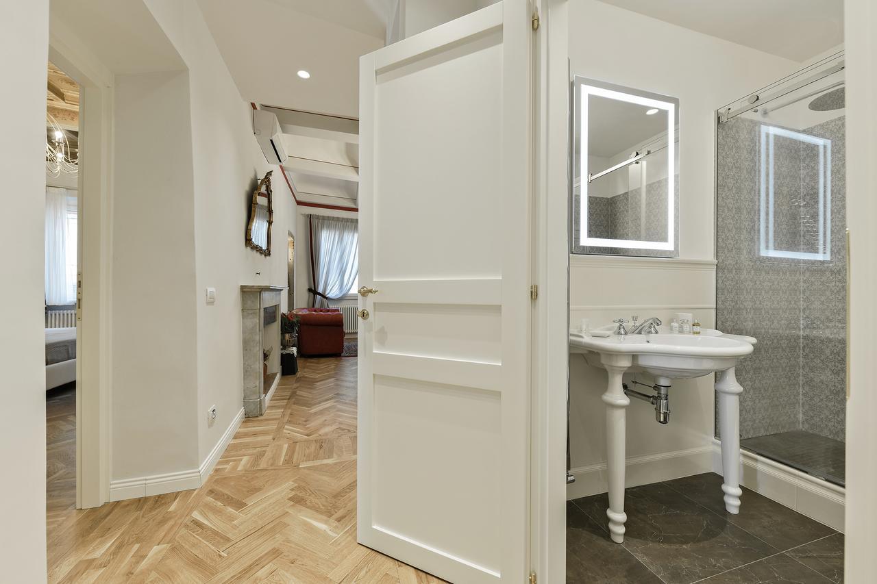 Apartments Florence - In Duomo Екстер'єр фото